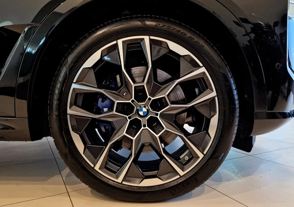 BMW X7 cena 643200 przebieg: 6, rok produkcji 2023 z Chojnice małe 704